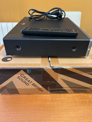 Amplificador Cambridge Audio AXA35 Gris