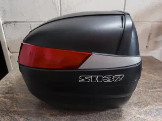Baúl de moto SHAD