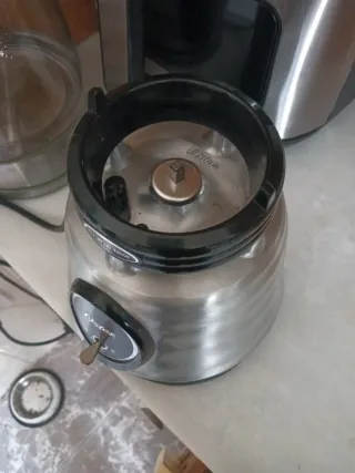 Base Licuadora Oster Plateada