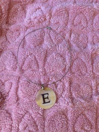 Lote de carteras y monederos, pendientes, pulseras