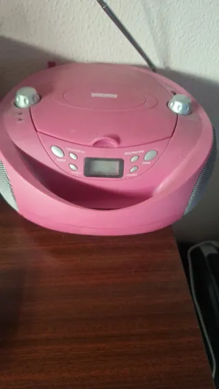 Reproductor CD Daewoo Rosa Casi Nuevo
