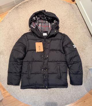 Abrigo Burberry Negro Plumas Nuevo