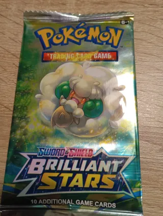 Sobres sellados de cartas Pokemon!