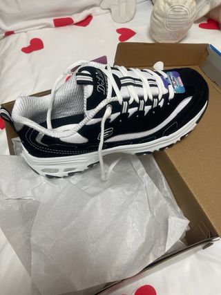 Deportivas Skechers Rosa y otras negras Talla 38.5