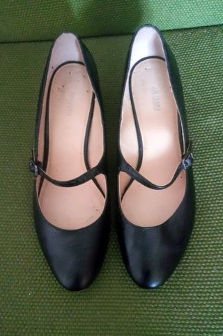 Zapatos tacón negros T. 39
