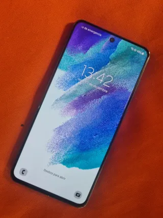 Samsung Galaxy S21 FE 5G + Custodia