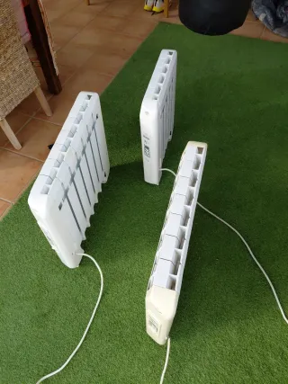 6 Radiadores pared FARHO 770 w  Con  programador