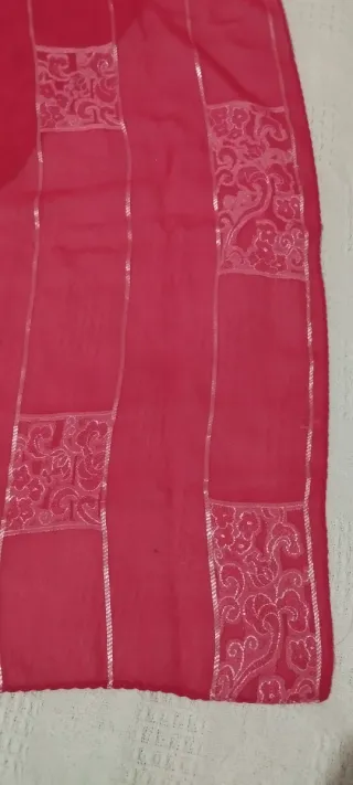 Chal largo semitransparente fucsia