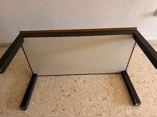 conjunto de mesa con sillas y mesa de centro