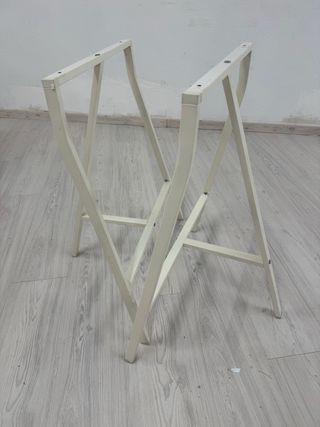 2 Caballetes Metálicos Blancos Ikea