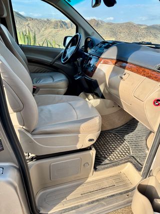 Mercedes-Benz Viano 2010 CDi 3 l 7 plazas automati