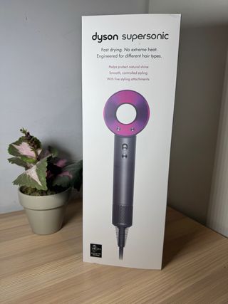 Secador Dyson Supersonic Morado