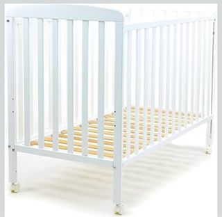 Cuna de bebé blanca