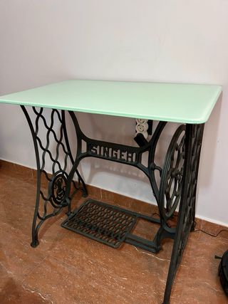 Mesa vintage máquina de coser Singer