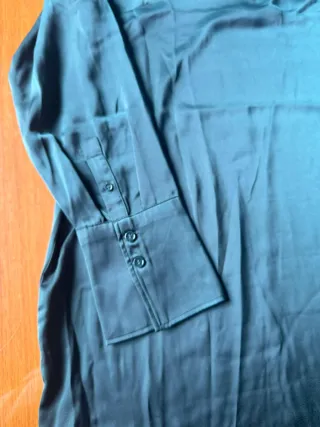 Vestido H&M satén verde botella Talla S