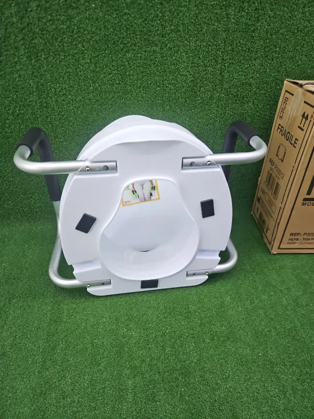 Assento Elevador WC PEPE Mobility com Asas