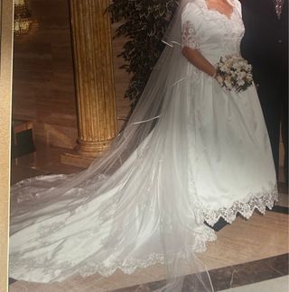 Vestido de Novia Cola Larga y Cancán