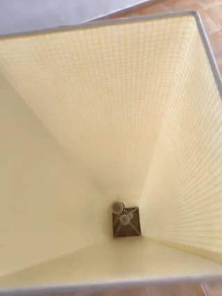 Lámpara de pie moderna tela y madera