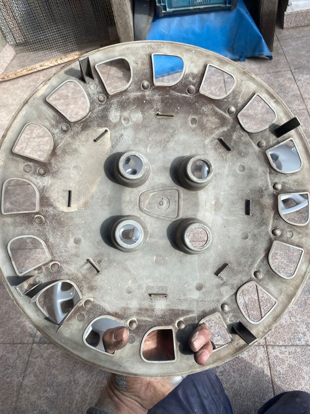 Tapacubos Rover R15 (4 unidades)