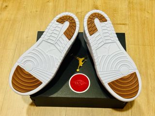 Nike Jordan niñ@s Talla 35 Blancas/Grises