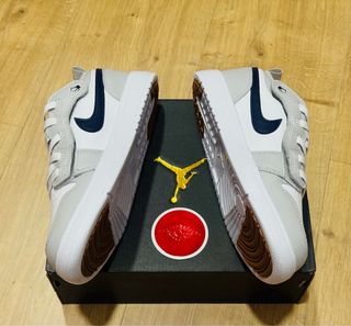 Nike Jordan niñ@s Talla 35 Blancas/Grises