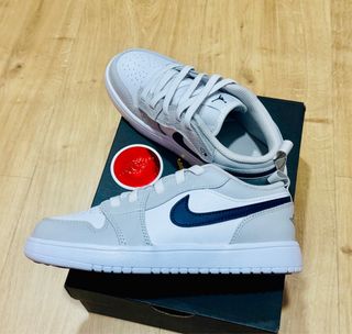 Nike Jordan niñ@s Talla 35 Blancas/Grises