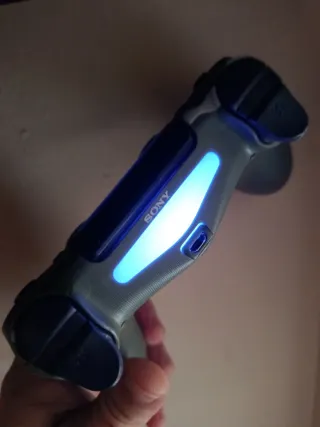 Pack ps4 juego + Mando DualShock 4 v2