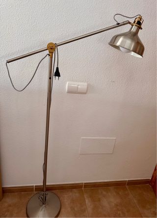 Lámpara de pie Ikea Ranarp Metal