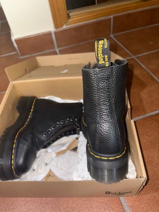 Botas Dr. Martens Negras Piel