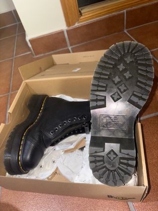 Botas Dr. Martens Negras Piel