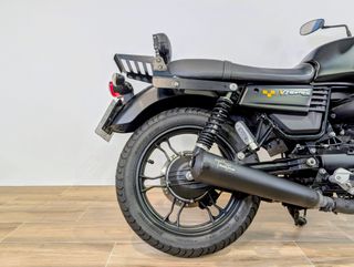 MOTO GUZZI V7 III STONE 2017