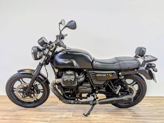 MOTO GUZZI V7 III STONE 2017