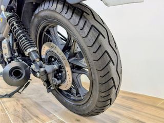 MOTO GUZZI V7 III STONE 2017