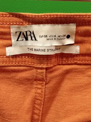 Pantalón vaquero naranja mujer