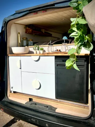 Woluwe Camper by Vanseray Campers Malaga