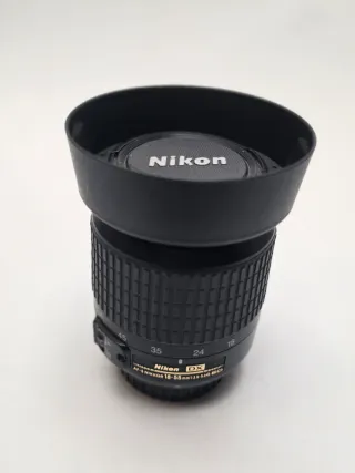 Nikon AF-S DX NIKKOR 18-55mm