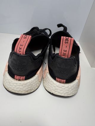 Adidas Boost Negro/Rosa Talla 40