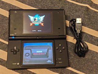 Nintendo DSi con juegos