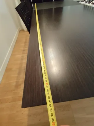 Mesa extensible y 4 sillas comedor