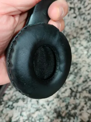 Auriculares deportivos P47 ranura Microsd 32GB