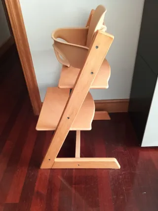 Trona Stokke Tripp Trapp madera con baby set