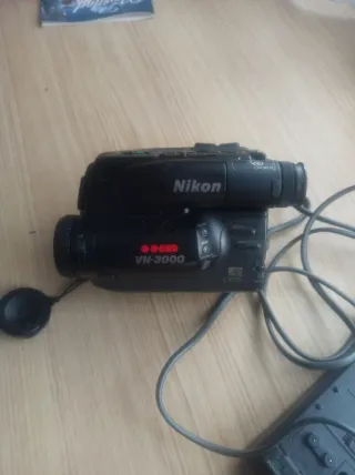 Videocámara Nikon 8mm No funciona.