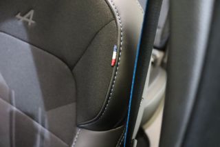 Renault Clio esprit Alpine E-Tech 145 (103kw)