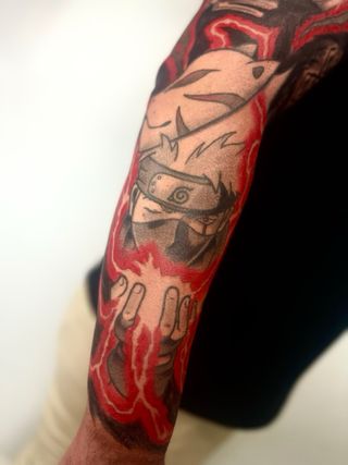 anime tattoo color y blanco y negro