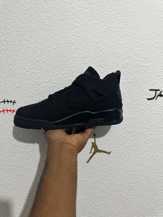 Air Jordan 4 Black Cat