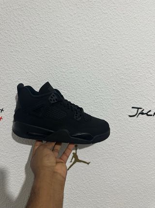 Air Jordan 4 Black Cat