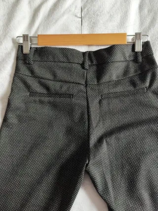 Pantalón negro chino mujer T. 36 gris
