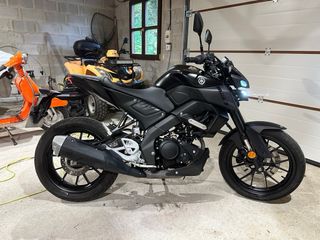 Yamaha MT-125 2022 Negra