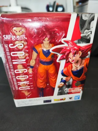 Figura SHFiguarts Son Goku Super Saiyan God