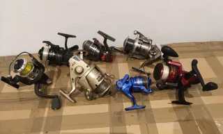 Lotto di 7 Mulinelli da Pesca di Diverse Marche